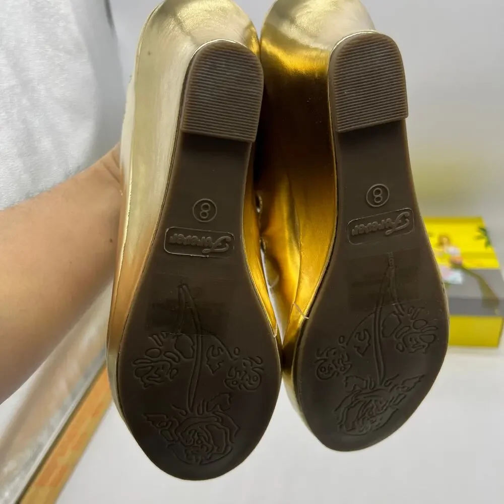Forever Gold Wedge Sandals Women's Size 8 Shoes Back Zipper